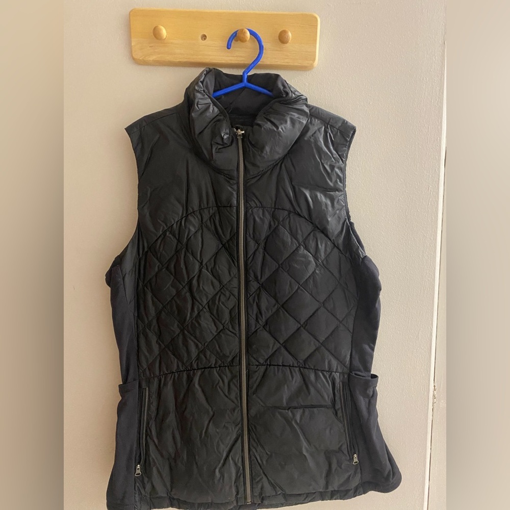 Lululemon Long Black Quilted Puffer Vest. Size 12
